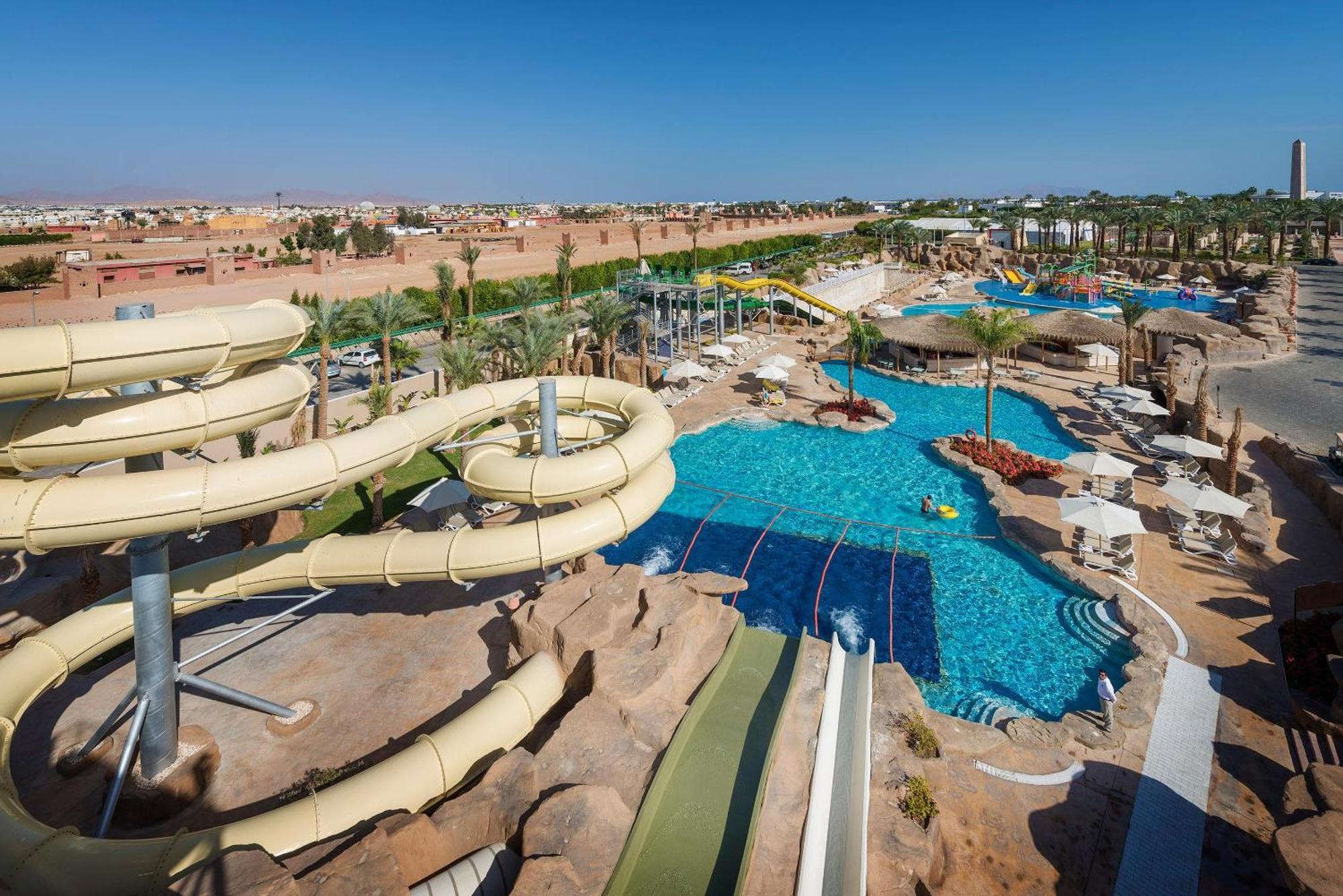 Reef Oasis Aqua Park Complex