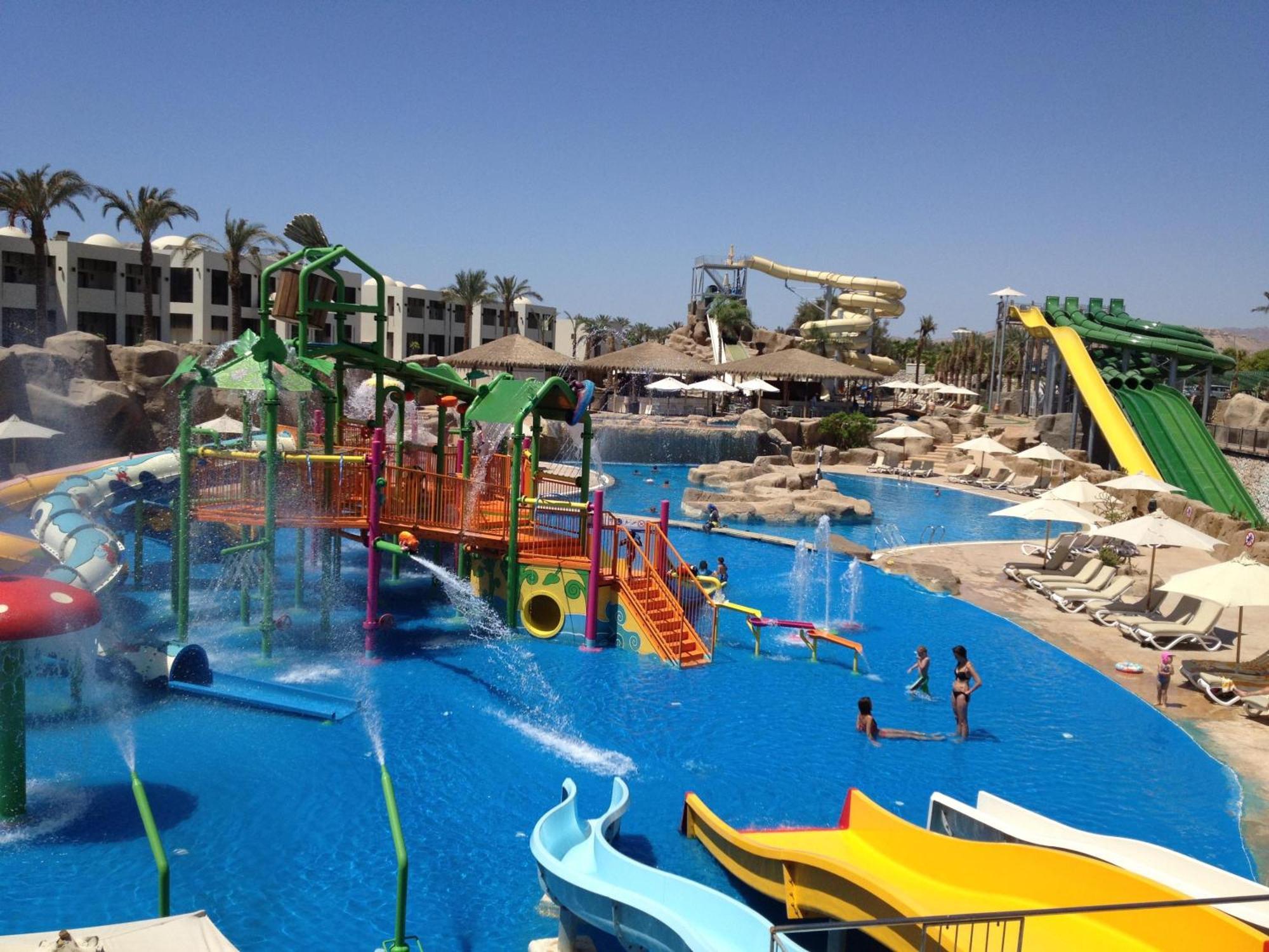 אתר נופש Reef Oasis Aqua Park